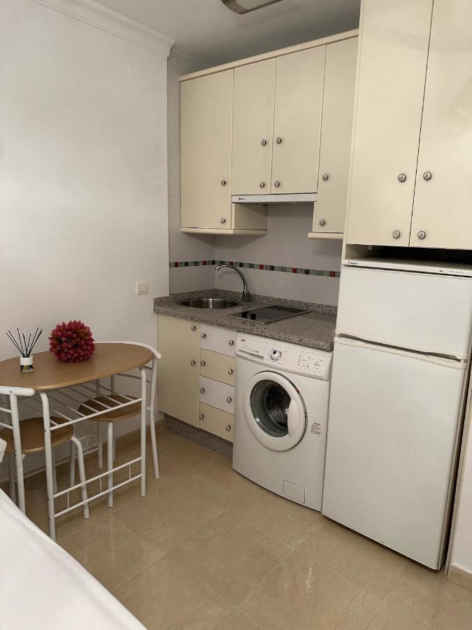 Estudio Turistico En Benalmadena A 200 Mts Del Mar Eksteriør bilde