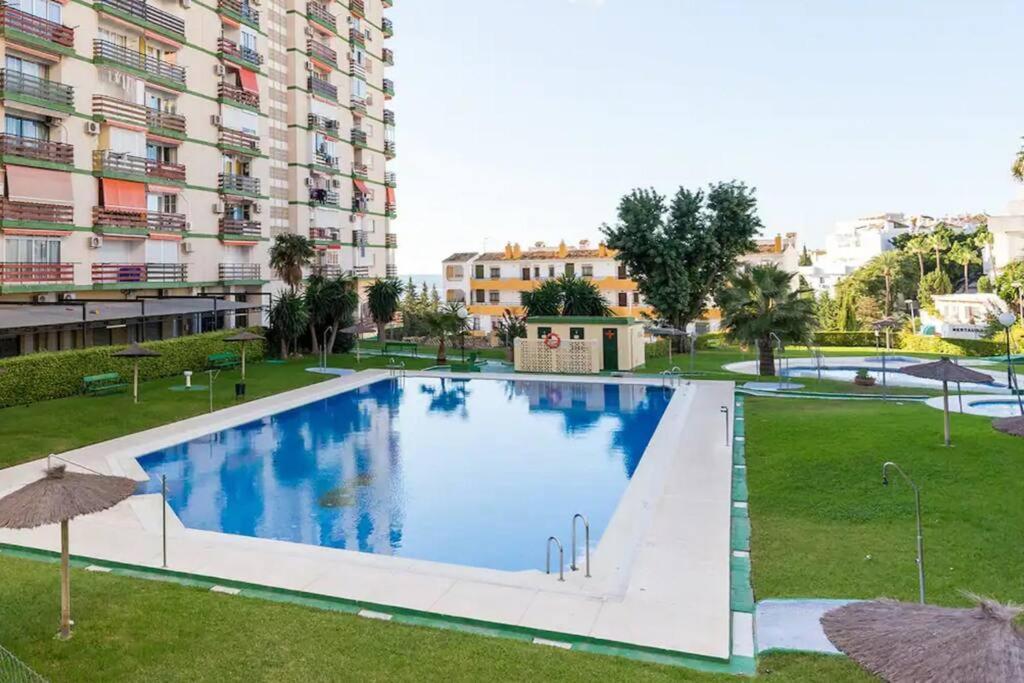 Estudio Turistico En Benalmadena A 200 Mts Del Mar Eksteriør bilde