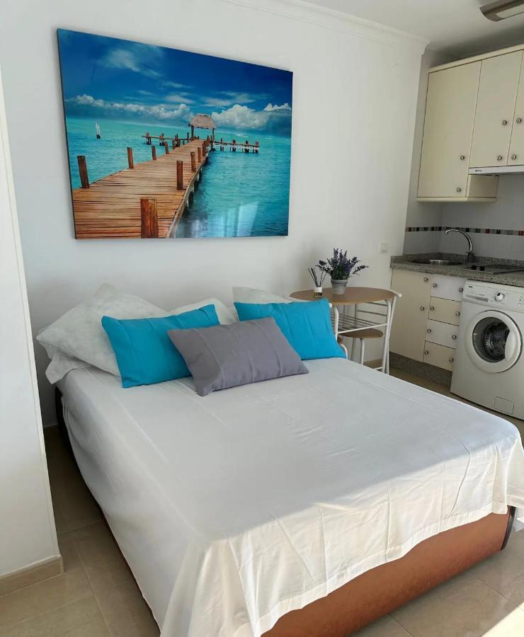 Estudio Turistico En Benalmadena A 200 Mts Del Mar Eksteriør bilde