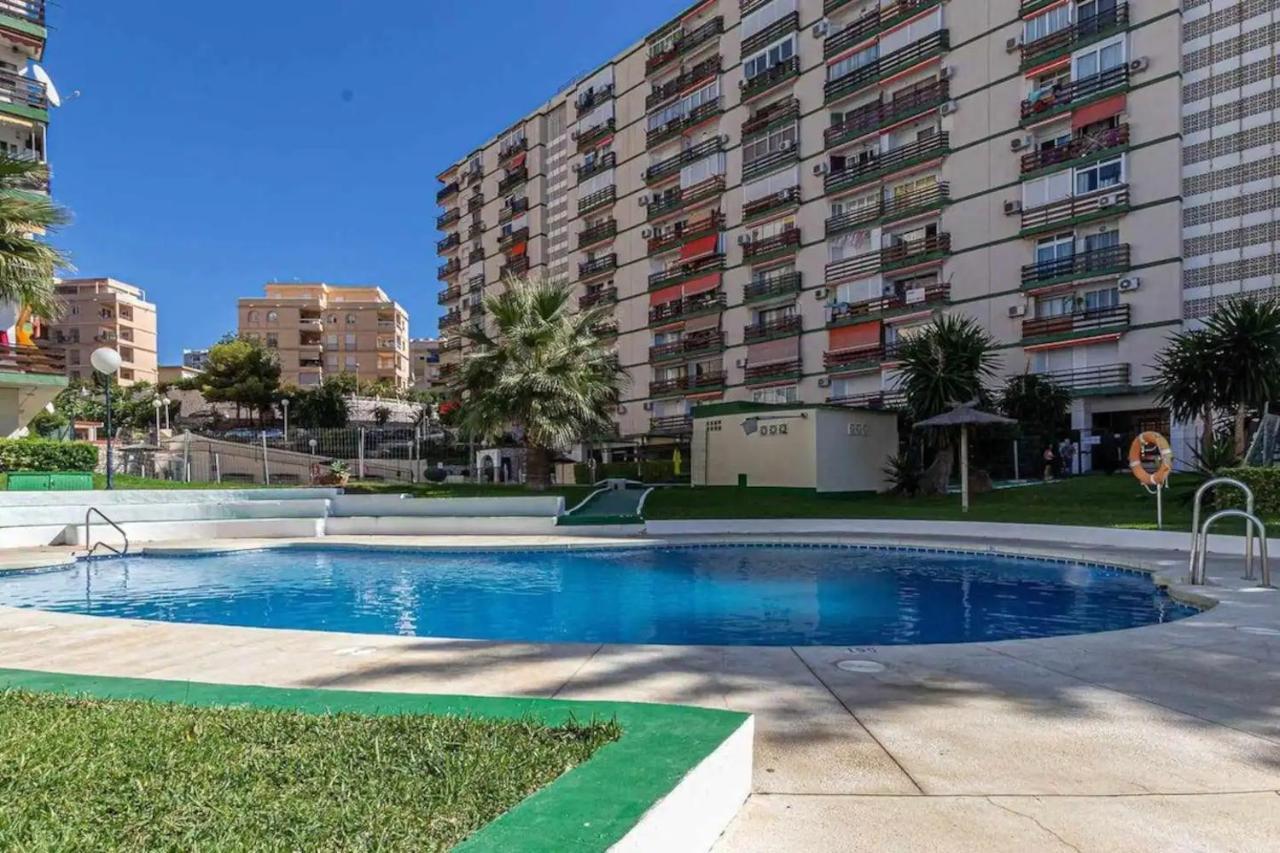Estudio Turistico En Benalmadena A 200 Mts Del Mar Eksteriør bilde
