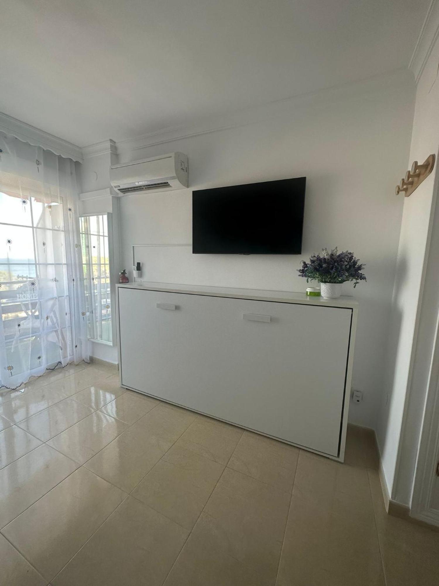 Estudio Turistico En Benalmadena A 200 Mts Del Mar Eksteriør bilde