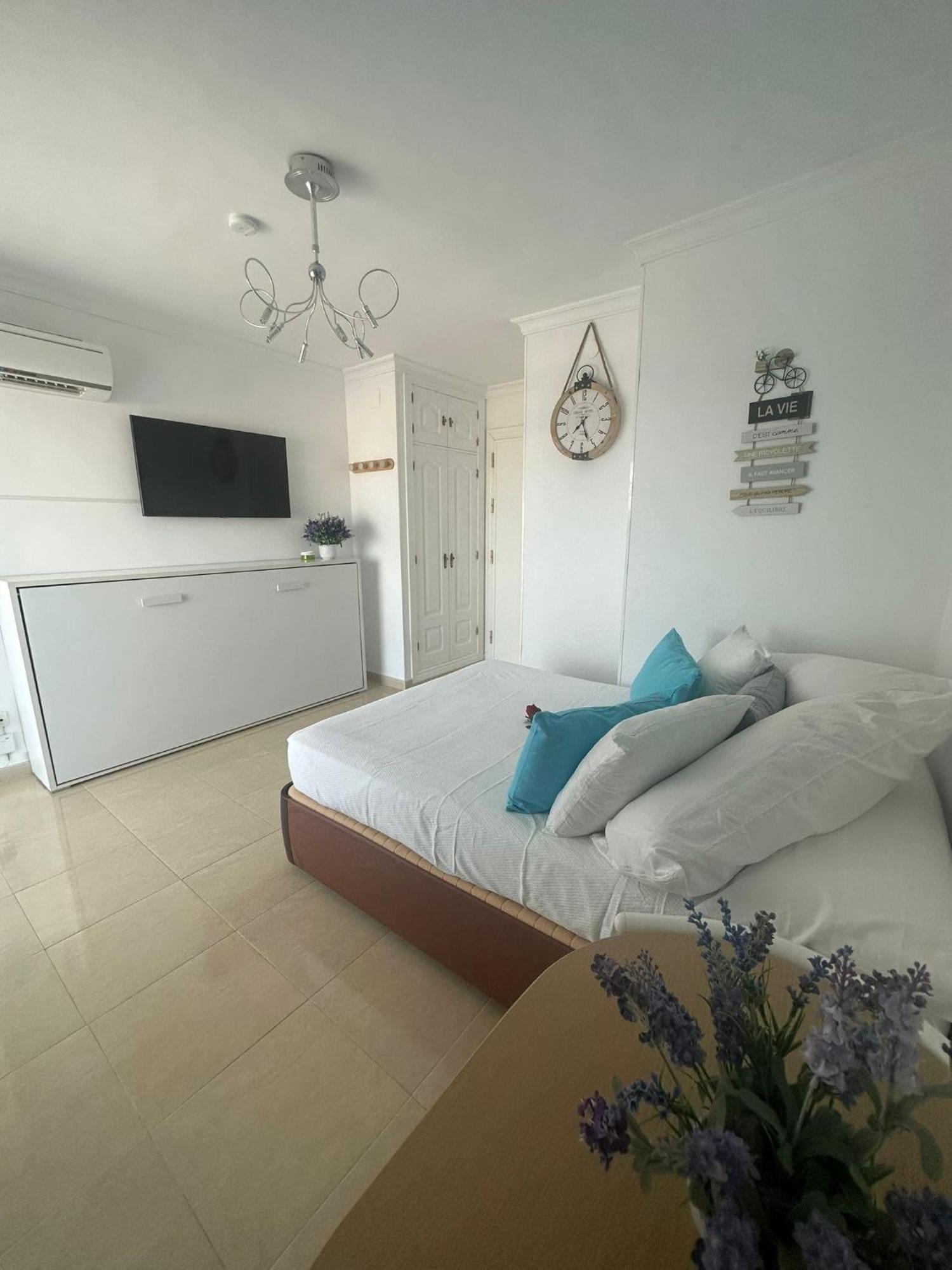 Estudio Turistico En Benalmadena A 200 Mts Del Mar Eksteriør bilde